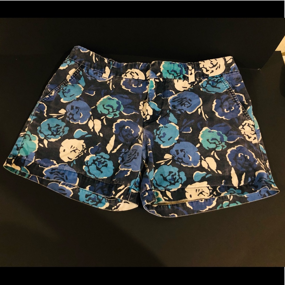 Tommy Hilfiger shorts blue roses blue flowers nautical shorts size 6